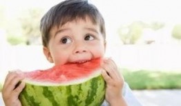 娱乐吃瓜酱送外卖的小波,娱乐吃瓜酱背后的故事