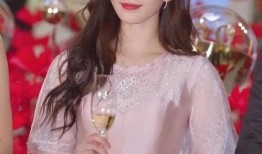 一线吃瓜 娱乐圈by,一线吃瓜，揭秘明星幕后故事