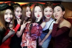 当站姐后我在娱乐圈吃瓜,娱乐圈幕后吃瓜记