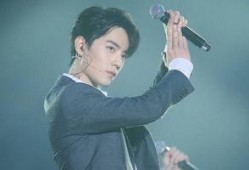 明星娱乐圈吃瓜博君一肖,娱乐圈的甜蜜瓜田，明星们的甜蜜互动揭秘