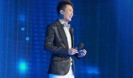 娱乐吃瓜君男主持是谁扮演的,男主持背后的神秘角色